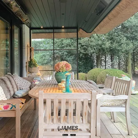 Exclusieve villa met zwembad nabij de golf van Knokke J00765 Villa *